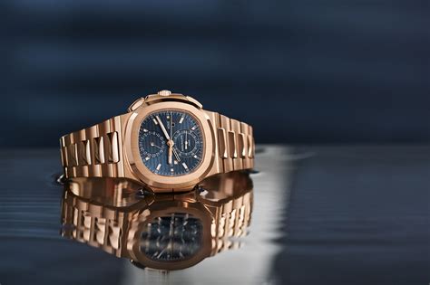 patek.philippe nautilus gold